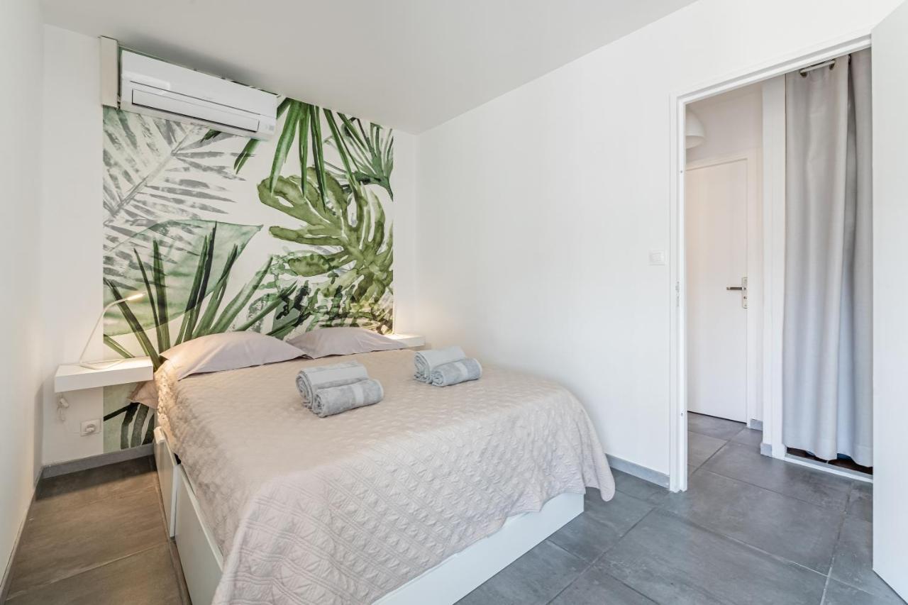 Le Canaio Upper Club Par Dodo-a-cassis * Cassis